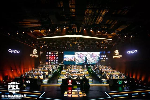 次交锋中 次交锋中