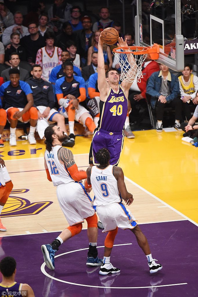 动都可能触 动都可能触